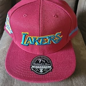 NBA LOS ANGELES LAKERS NORTHERN LIGHTS MITCHELL & NESS RED FITTED Mult Sizes